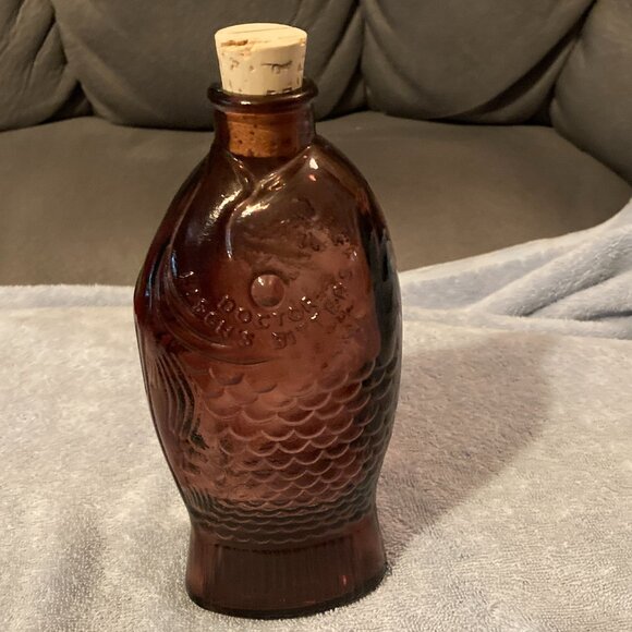 1920's Dr. Fisch’s Bitters-Wheaton Glass-Purple Amethyst Glass Fish Bottle-EUC - Picture 9 of 9